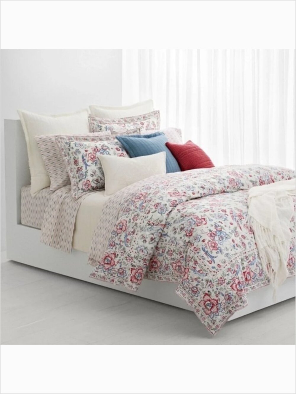 Lauren Ralph Lauren Lucie Comforter & Sheet Set